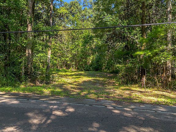 3rd image of 9518 Elgin Rd