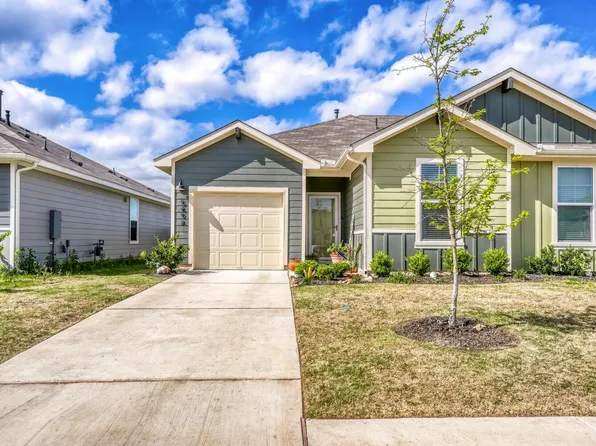 549 Arnold Loop #A, Kyle, TX 78640