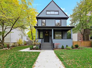 2725 Harrison St, Evanston, IL 60201