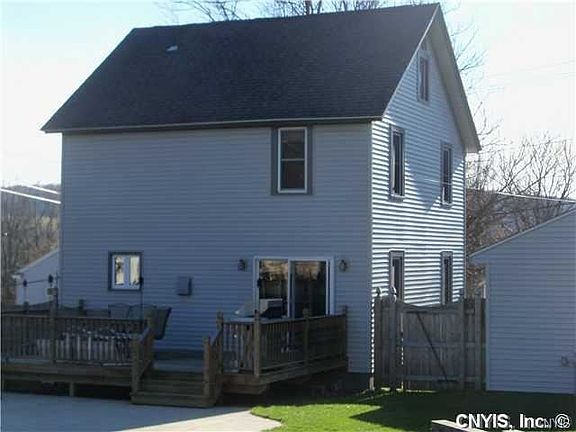 4th image of 26 Elderkin Ave