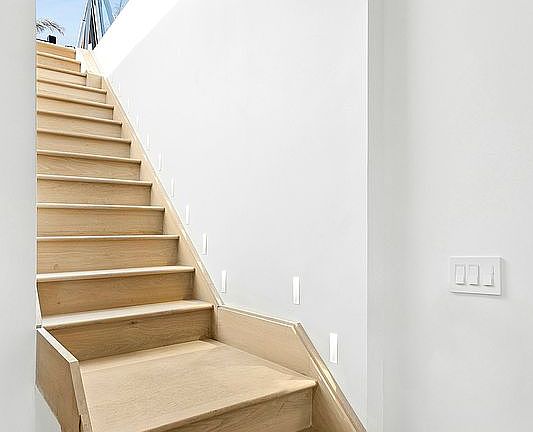 3rd image of 149 Prospect Pl Unit Penthouse