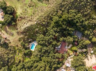 801 Malibu Meadows Dr, Calabasas, CA 91302