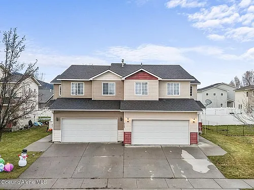 6349 W Trestle St #1 Photo 1