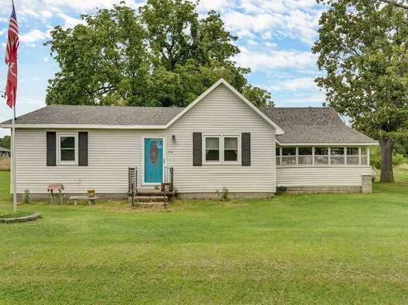 704 E Main Street, Miller, MO 65707