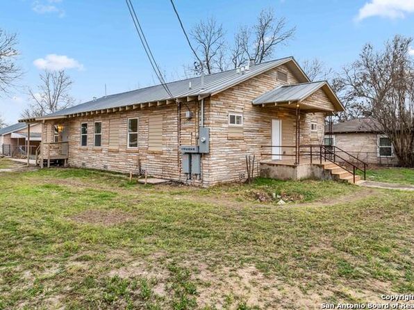 1206 W Hein Rd #101