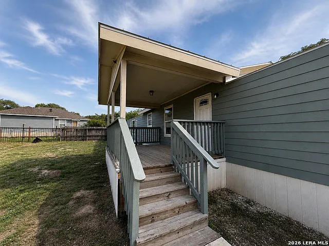 22823 Copper Canyon Dr — Photo 2