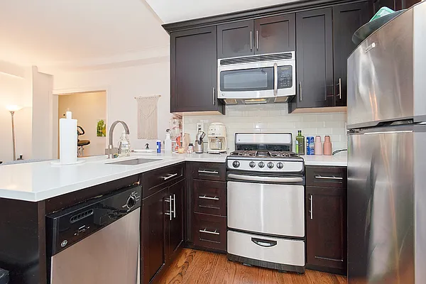 Rented by Living New York | media 20