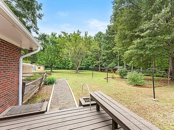 8105 Douglas Dr — Photo 3