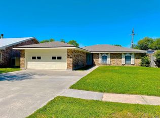 915 Cottonwood St, Morgan City, LA 70380