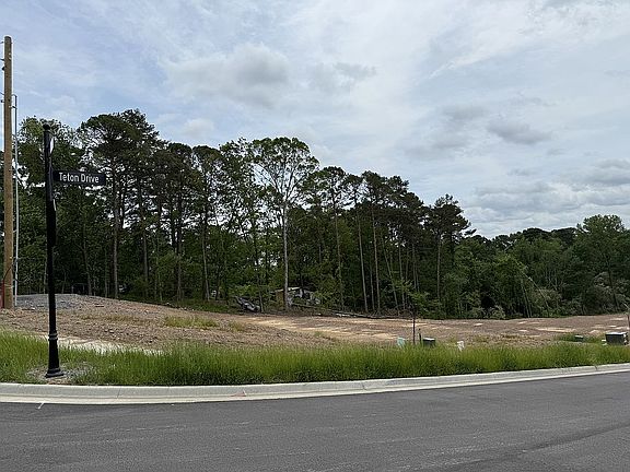 4th image of 13511 Teton Dr