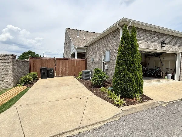 155 Spade Leaf Blvd — Photo 3