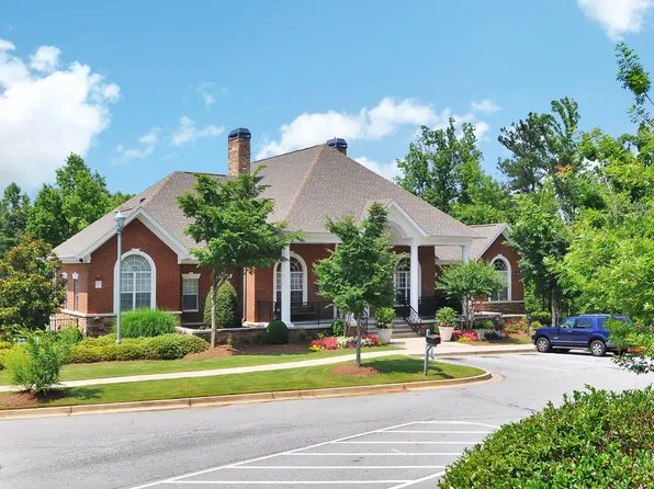 The Reserve at Ivy Creek Apartment Homes