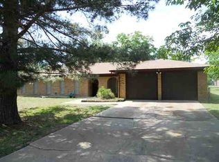 302 Cardinal Ln, Burnet, TX 78611