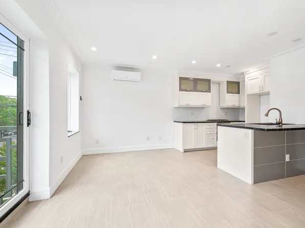 2335 Bath Avenue image 7 of 25