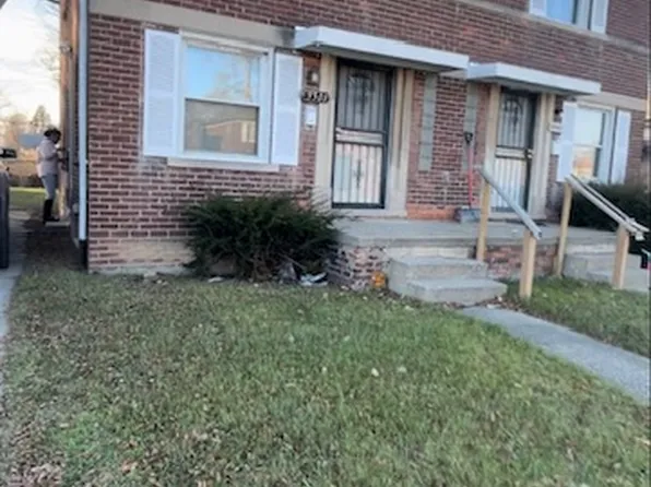 19501 Hoover St, Detroit, MI 48205