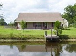 6937 Hacklebarney Rd, Blackshear, GA 31516