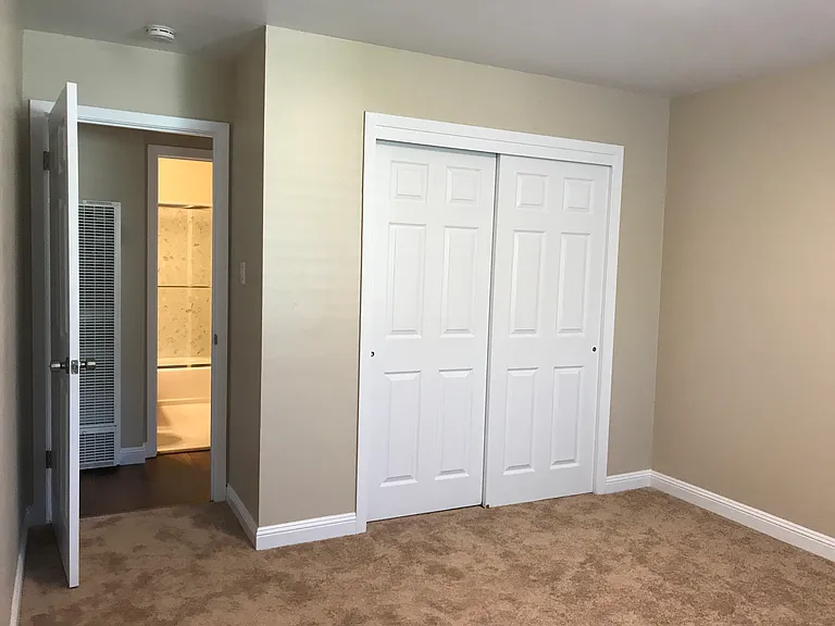 7 Garden Ct #4 — Photo 10