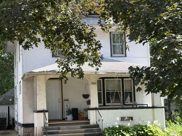 1441 S High Ave, Freeport, IL 61032