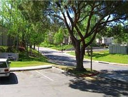 Condo: Quiet Fine Living