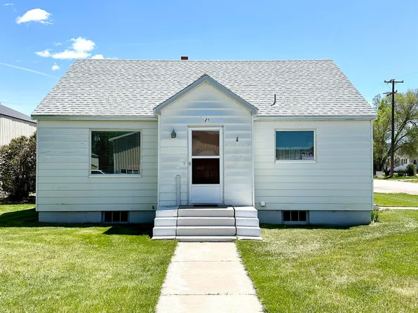 125 Post St, Cokeville, WY 83114