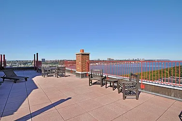 Rented by Living New York