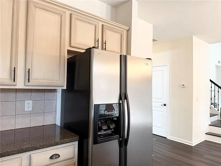 4306 Suwanee Brook Ct — Photo 35