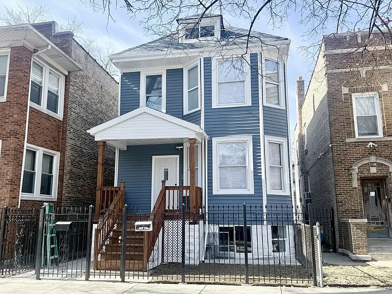 532 N Lawler Ave #2 — Photo 3