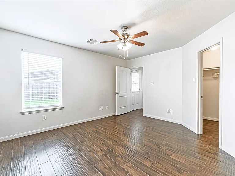 11207 Hall Pines Ct — Photo 23