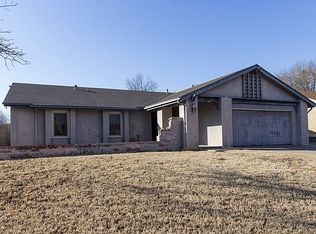 1906 Timberton Rd, Sapulpa, OK 74066