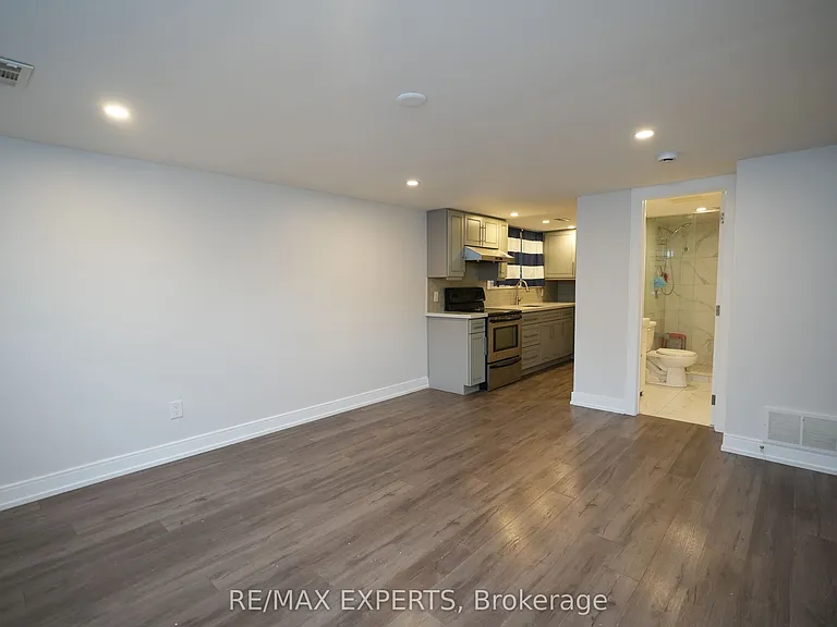333 Rimilton Ave #3 — Photo 8