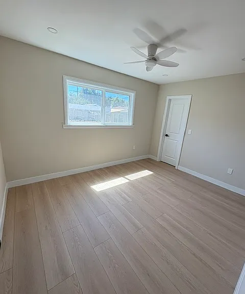 4045 W 166th St #1 — Photo 7