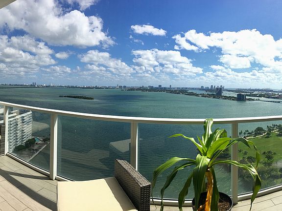 2nd image of 2020 N Bayshore Dr APT 2507