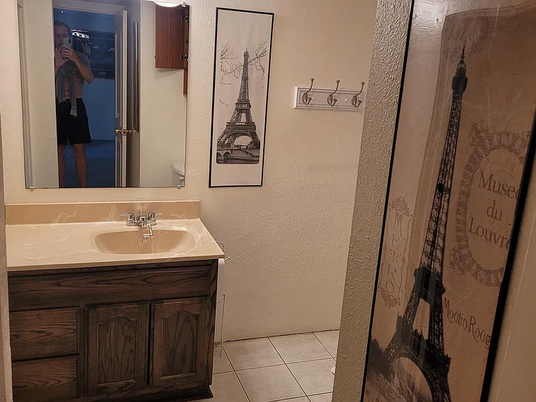 1227 Oak Grove Dr #1 — Photo 12