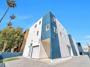 938 N Mariposa Ave #1/2, Los Angeles, CA 90029