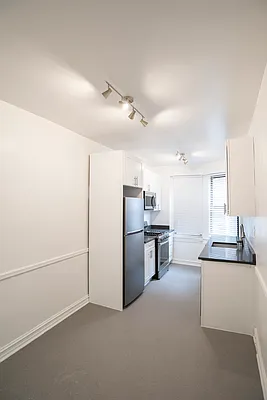 Rented by Douglas Elliman | media 15