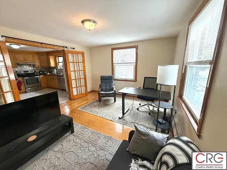 15 Lyons Ct #1 — Photo 5