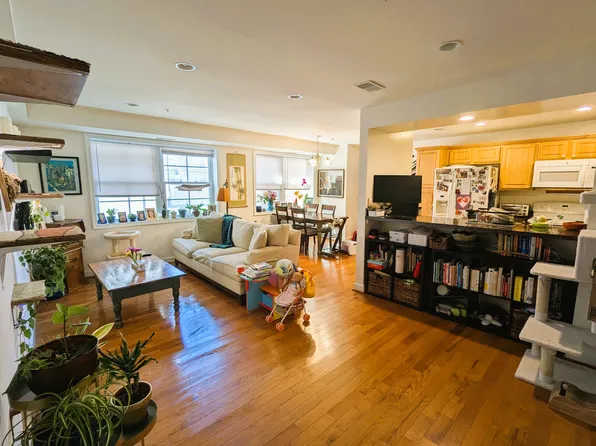 Segovia Apartments, 1327 Euclid St NW APT 204, Washington, DC 20009