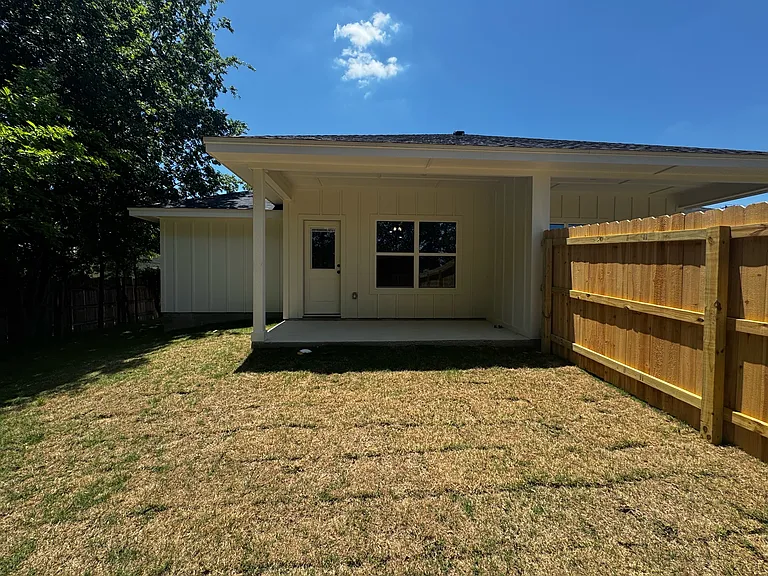 209 Elbert Ln #B — Photo 43
