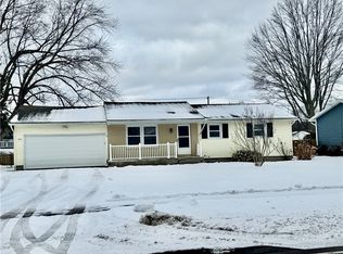 1156 Weiland Rd, Rochester, NY 14626