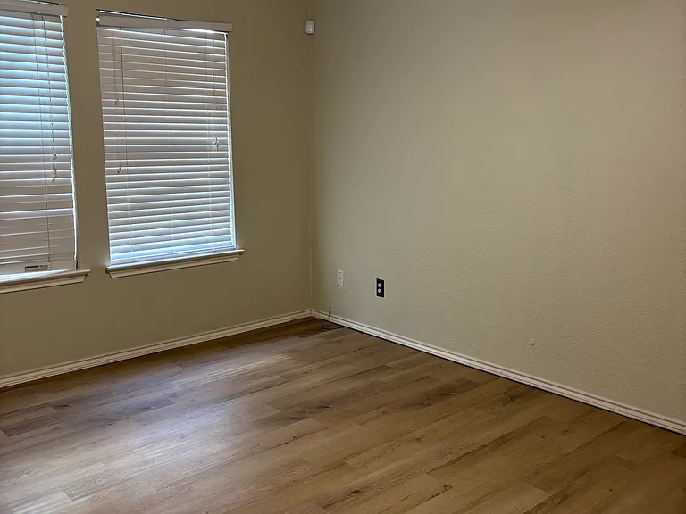 1427 Range Fld — Photo 12