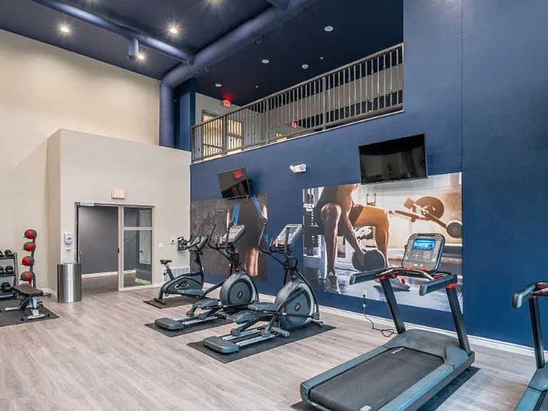 Centerpointe at Market Apartments - 3145 Market Street Riverside CA 92501 — Photo 51