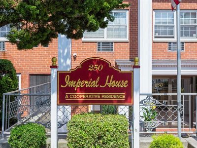 250 North Village Avenue #A1, Rockville Centre, NY, 11570