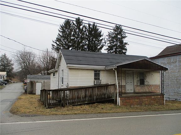 3rd image of 963 Venetia Rd