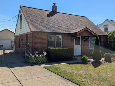 33 Peinkofer Dr, Cheektowaga, NY, 14225