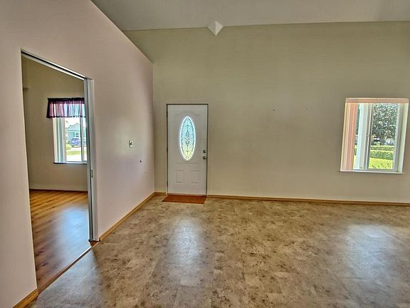 Another view of great room.