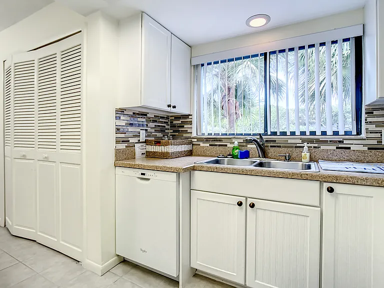 4405 Sea Mist Dr #118 — Photo 19