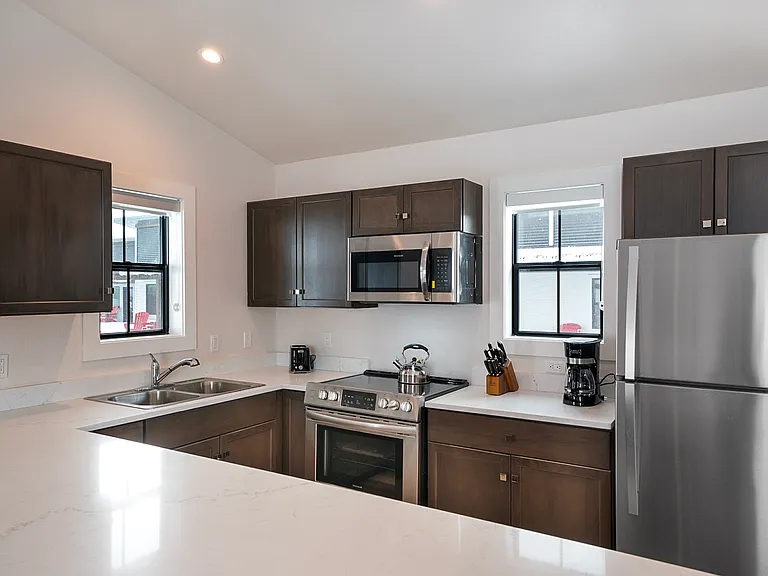 241 Sportsman Ln #7 — Photo 5