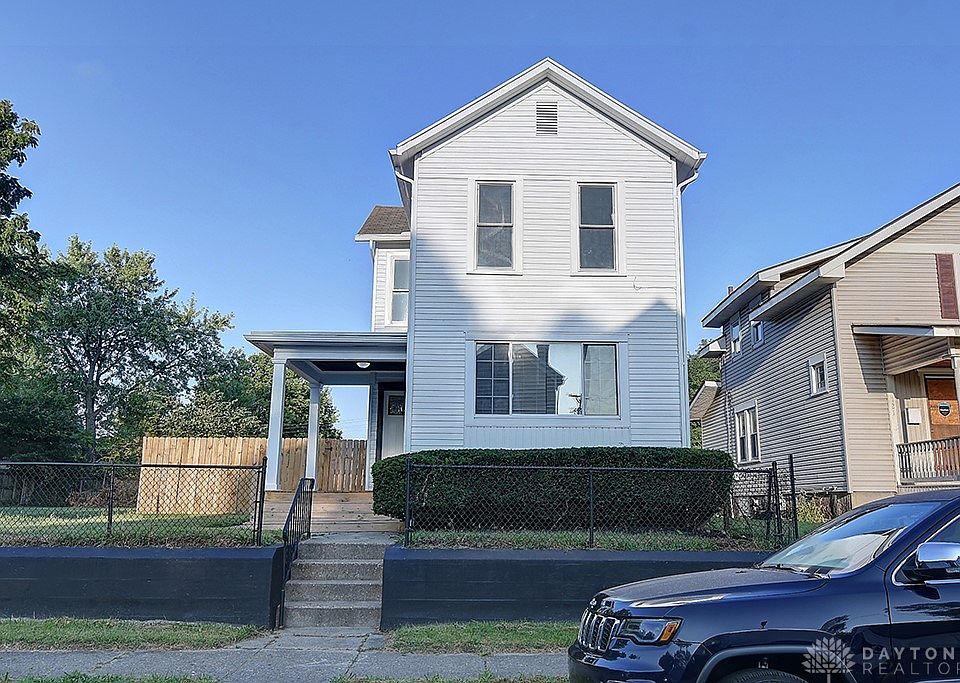 1st image of 119 N Harbine Ave