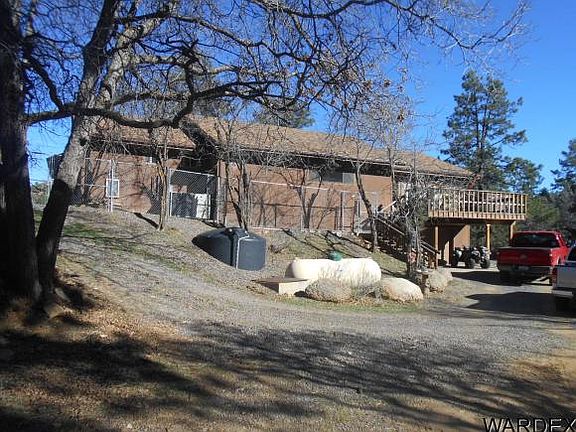 3rd image of 4554 S Spruce Ln