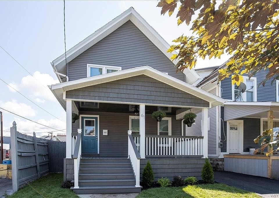 1st image of 61 Mandan St